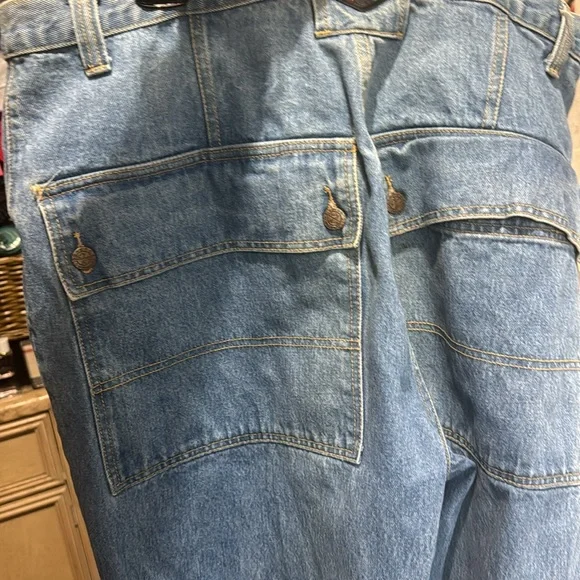 Cross colors jeans